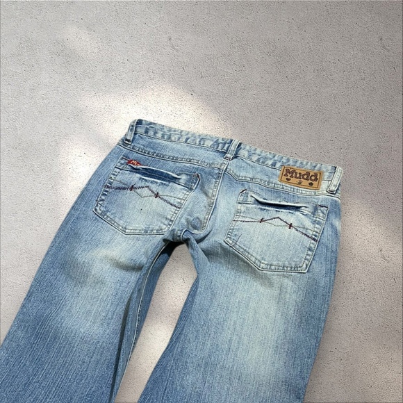 Mudd Jeans Low Rise Flare Jeans - Picture 5 of 10